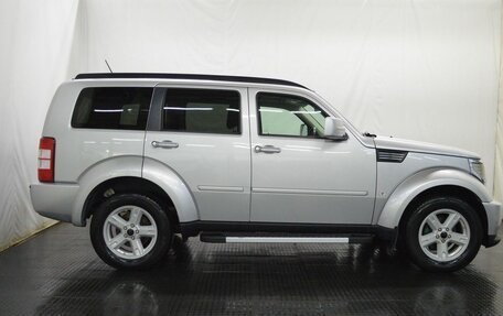 Dodge Nitro, 2008 год, 1 200 000 рублей, 4 фотография