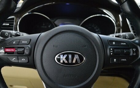 KIA Carnival III, 2018 год, 2 950 000 рублей, 17 фотография