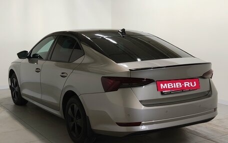 Skoda Octavia IV, 2022 год, 1 830 000 рублей, 4 фотография