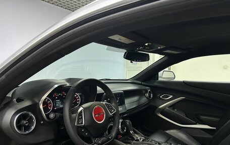 Chevrolet Camaro VI, 2017 год, 2 772 000 рублей, 10 фотография