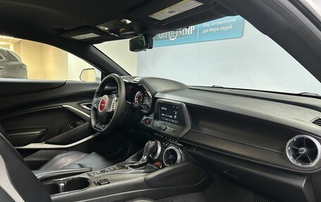 Chevrolet Camaro VI, 2017 год, 2 772 000 рублей, 14 фотография