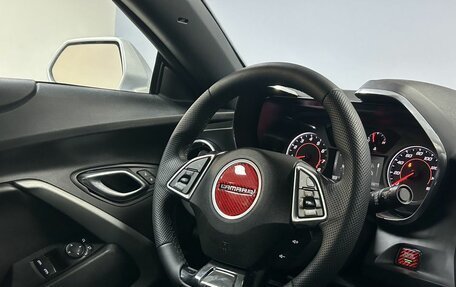 Chevrolet Camaro VI, 2017 год, 2 772 000 рублей, 17 фотография