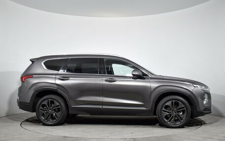 Hyundai Santa Fe IV, 2018 год, 2 600 000 рублей, 4 фотография