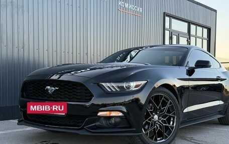 Ford Mustang VI рестайлинг, 2017 год, 2 999 000 рублей, 6 фотография