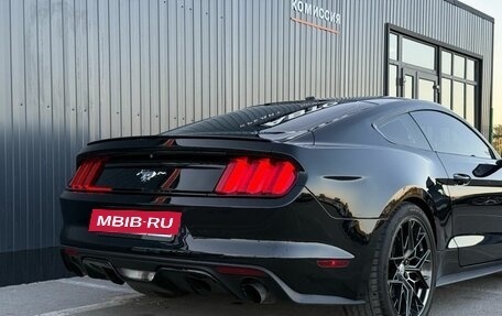 Ford Mustang VI рестайлинг, 2017 год, 2 999 000 рублей, 8 фотография