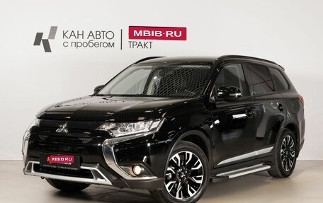 Mitsubishi Outlander III рестайлинг 3, 2021 год, 2 466 600 рублей, 1 фотография