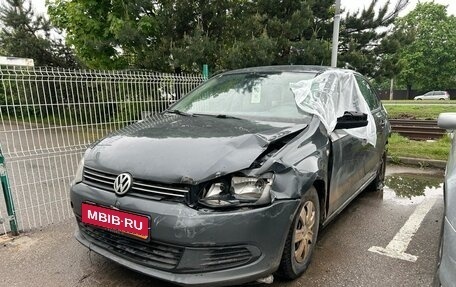 Volkswagen Polo VI (EU Market), 2013 год, 222 000 рублей, 1 фотография