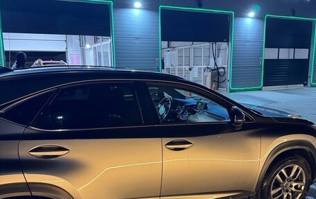 Lexus NX I, 2017 год, 2 800 000 рублей, 6 фотография