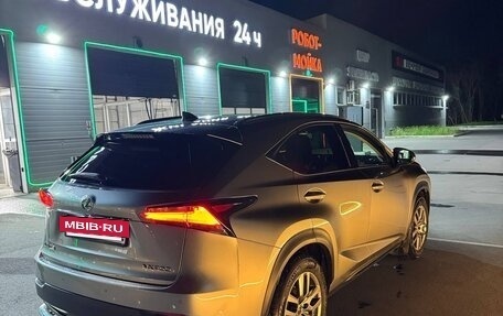 Lexus NX I, 2017 год, 2 800 000 рублей, 5 фотография