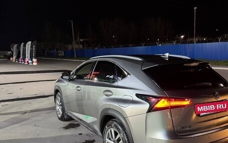 Lexus NX I, 2017 год, 2 800 000 рублей, 3 фотография
