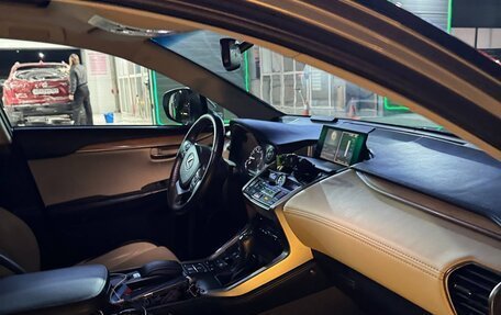 Lexus NX I, 2017 год, 2 800 000 рублей, 7 фотография