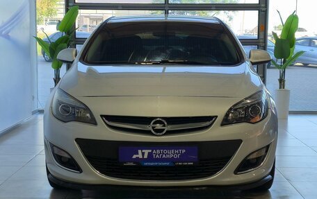 Opel Astra J, 2013 год, 999 000 рублей, 2 фотография