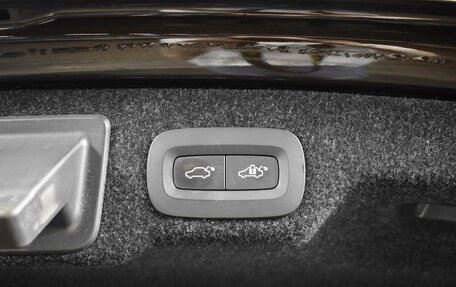 Volvo S90 II рестайлинг, 2017 год, 2 926 900 рублей, 28 фотография