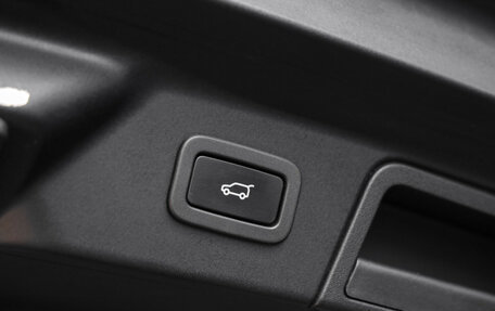 Land Rover Range Rover Velar I, 2018 год, 3 249 000 рублей, 38 фотография