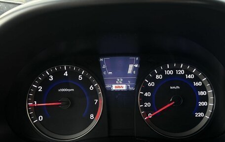 Hyundai Solaris II рестайлинг, 2013 год, 590 000 рублей, 16 фотография