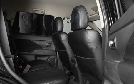 Mitsubishi Outlander III рестайлинг 3, 2021 год, 2 466 600 рублей, 8 фотография