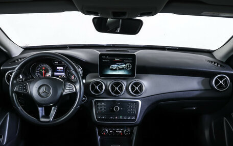 Mercedes-Benz GLA, 2016 год, 1 890 000 рублей, 17 фотография