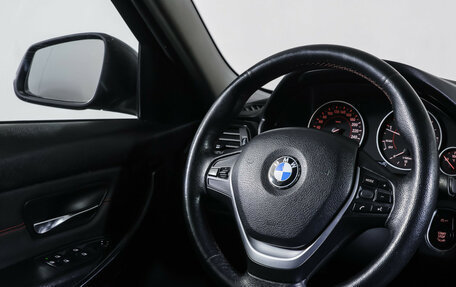 BMW 3 серия, 2012 год, 1 550 000 рублей, 13 фотография
