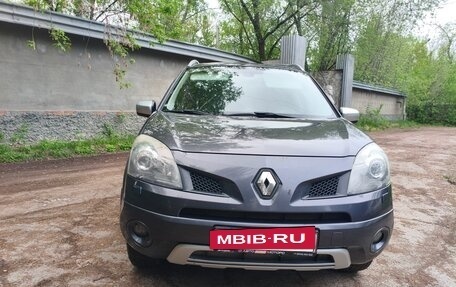 Renault Koleos I рестайлинг 2, 2010 год, 800 000 рублей, 2 фотография