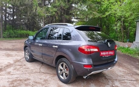 Renault Koleos I рестайлинг 2, 2010 год, 800 000 рублей, 4 фотография