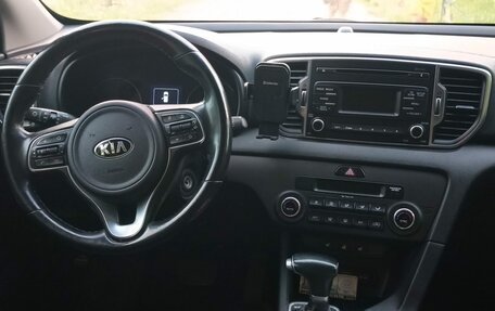 KIA Sportage IV рестайлинг, 2017 год, 2 150 000 рублей, 6 фотография