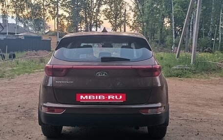 KIA Sportage IV рестайлинг, 2017 год, 2 150 000 рублей, 4 фотография