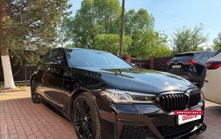 BMW 5 серия, 2019 год, 3 800 000 рублей, 2 фотография