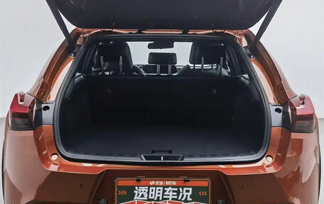 Lexus UX I, 2021 год, 3 500 000 рублей, 14 фотография