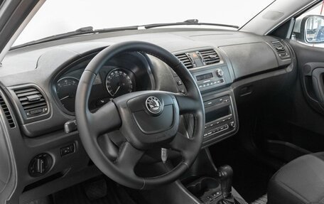 Skoda Fabia II, 2010 год, 654 000 рублей, 5 фотография