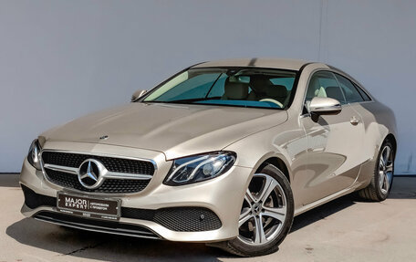Mercedes-Benz E-Класс, 2017 год, 3 490 000 рублей, 1 фотография