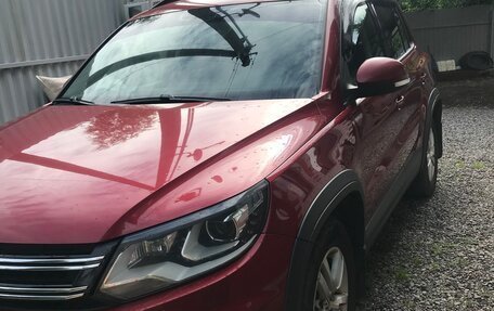 Volkswagen Tiguan I, 2011 год, 1 360 000 рублей, 1 фотография