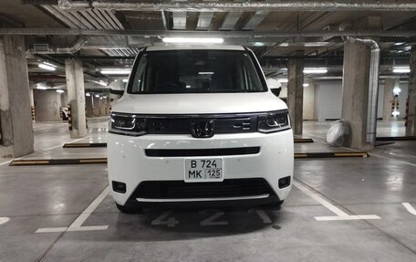 Honda Stepwgn, 2022 год, 3 550 000 рублей, 1 фотография
