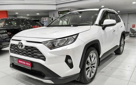 Toyota RAV4, 2019 год, 2 850 000 рублей, 1 фотография