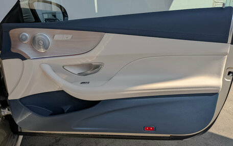 Mercedes-Benz E-Класс, 2017 год, 3 490 000 рублей, 24 фотография