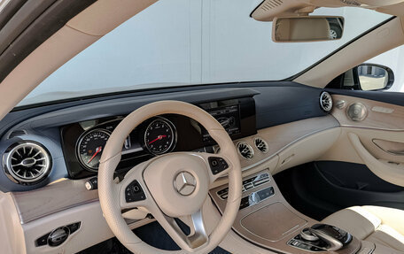 Mercedes-Benz E-Класс, 2017 год, 3 490 000 рублей, 15 фотография