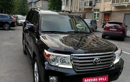 Toyota Land Cruiser 200, 2015 год, 4 500 000 рублей, 5 фотография