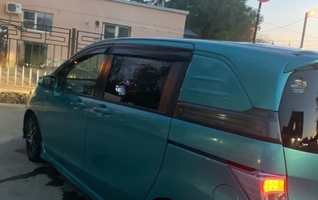 Honda Freed I, 2013 год, 1 300 000 рублей, 2 фотография