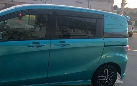 Honda Freed I, 2013 год, 1 300 000 рублей, 4 фотография