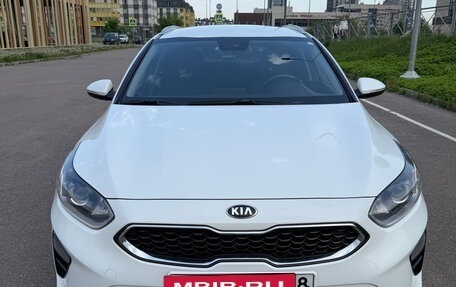 KIA cee'd III, 2019 год, 1 450 000 рублей, 5 фотография