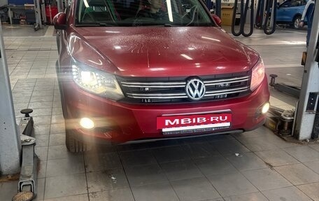 Volkswagen Tiguan I, 2011 год, 1 360 000 рублей, 5 фотография