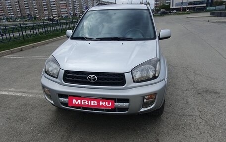 Toyota RAV4, 2002 год, 750 000 рублей, 2 фотография