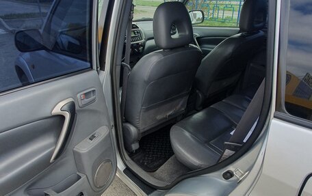Toyota RAV4, 2002 год, 750 000 рублей, 6 фотография