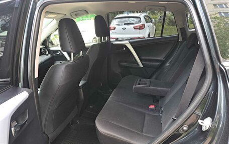 Toyota RAV4, 2015 год, 1 840 000 рублей, 18 фотография