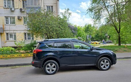 Toyota RAV4, 2015 год, 1 840 000 рублей, 9 фотография