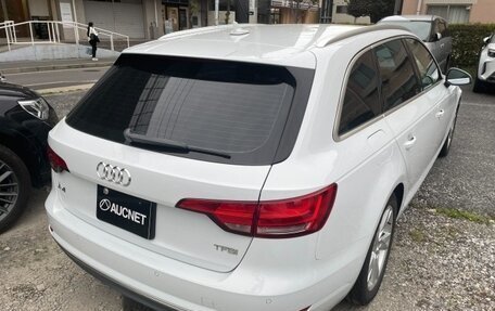 Audi A4, 2017 год, 1 300 000 рублей, 5 фотография
