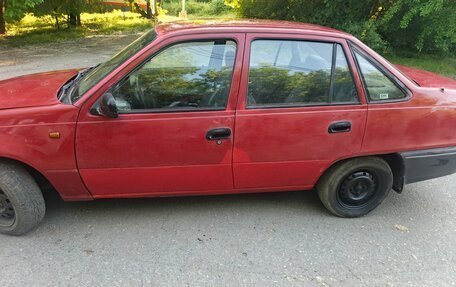 Daewoo Nexia I рестайлинг, 1998 год, 115 000 рублей, 4 фотография