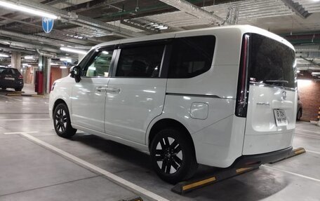 Honda Stepwgn, 2022 год, 3 550 000 рублей, 7 фотография