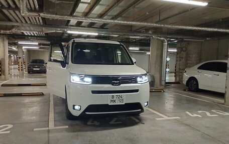 Honda Stepwgn, 2022 год, 3 550 000 рублей, 13 фотография