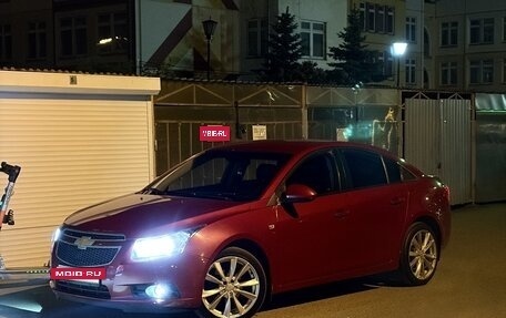 Chevrolet Cruze II, 2011 год, 800 000 рублей, 15 фотография