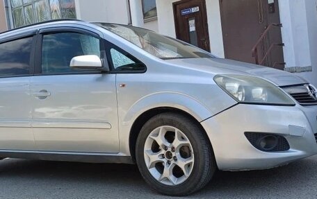 Opel Zafira B, 2007 год, 560 000 рублей, 4 фотография